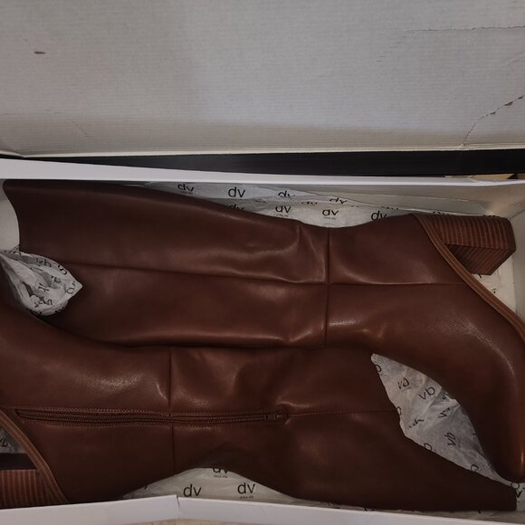 DV Dolce Vita Womens Flapper Square-Toe Kne Luggage from Macy’s - c026 - Picture 4 of 7